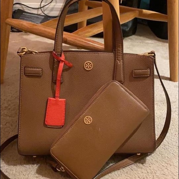 Tory Burch Purse - Picture 1 of 4